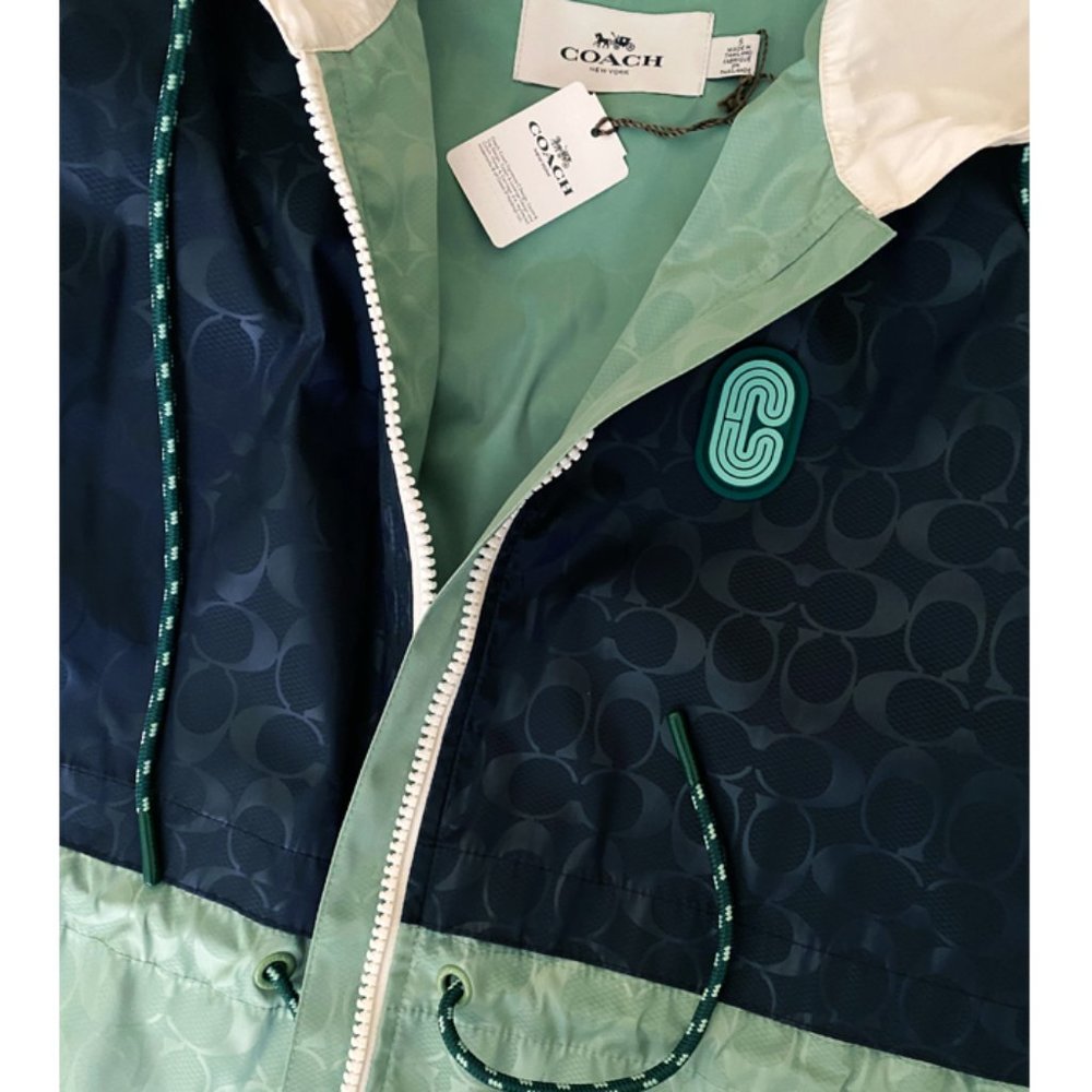 NWT Coach Women's Signature Sporty Jacket Size S - Picture 3 of 4